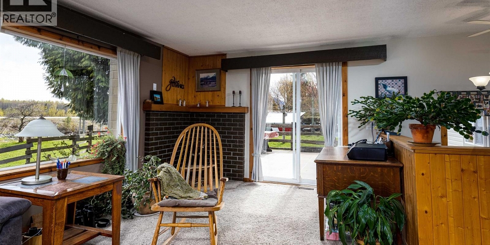 6237 NELSON ROAD Terrace Photo 7 6237 NELSON ROAD Terrace Photo 7